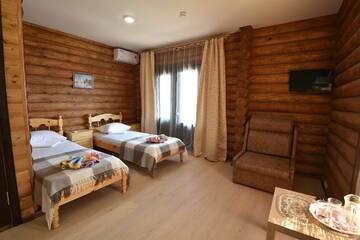 Фото Гостевой дом Pension Mini Wonderful Valley г. Кучугуры 2