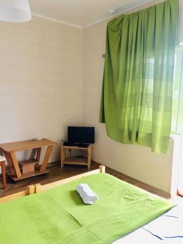 Фото номера Трехместный номер  Гостиница Guesthouse Lubimaya г. Кучугуры 3